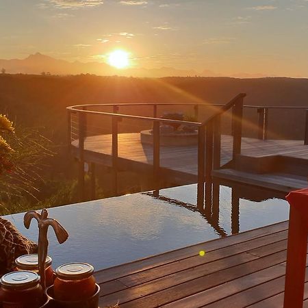 Tamodi Lodge Plettenbergbaai Buitenkant foto