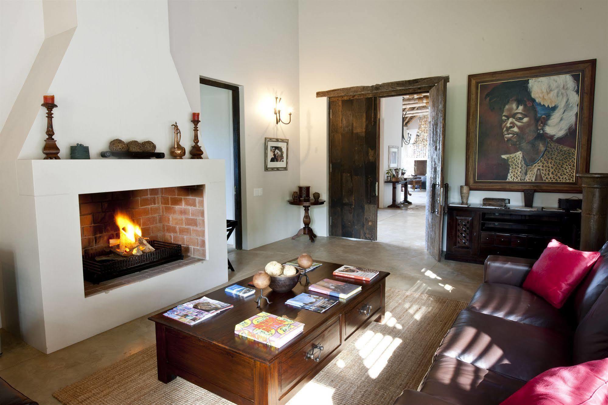 Tamodi Lodge Plettenbergbaai Buitenkant foto
